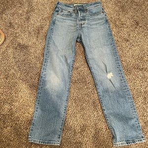 Levi’s wedgie straight jean